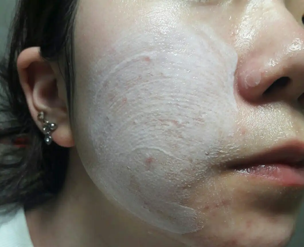 언니의파우치 리뷰 이미지 6 - [클리어 액션 포밍 클렌저]