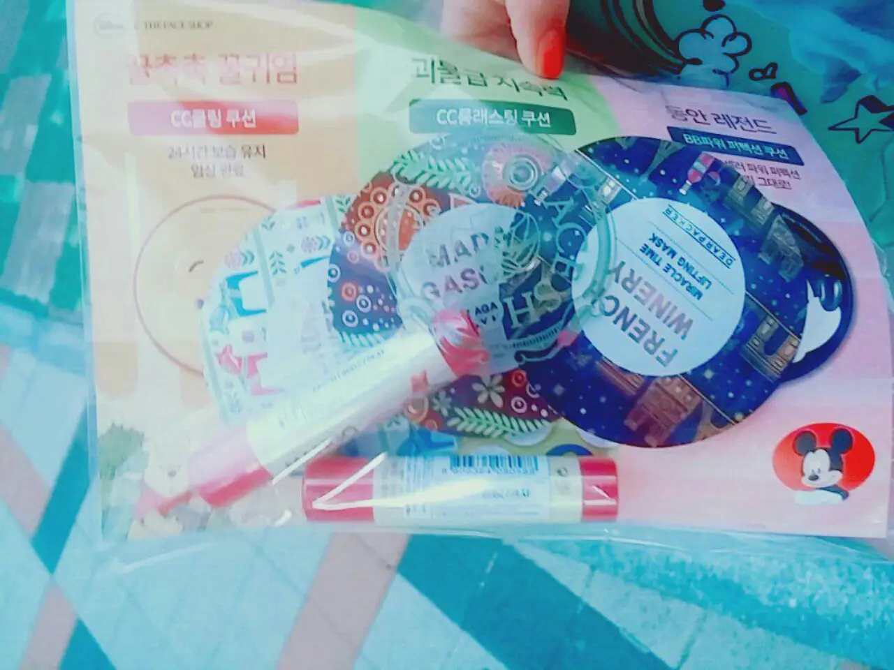 선택된 언니의파우치 리뷰 이미지 - [러블리믹스 망고씨드 립케어 01 석류]