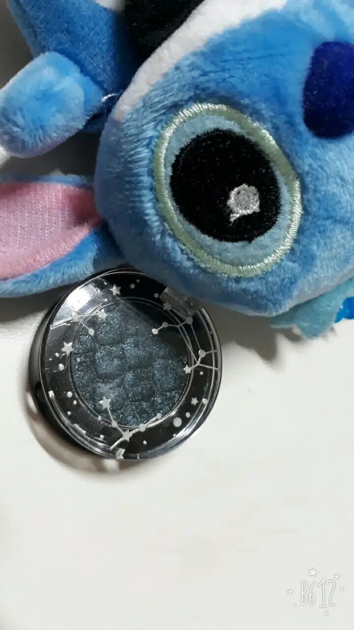 선택된 언니의파우치 리뷰 이미지 - [룩 앳 마이 아이즈 NEW [BL606 팜므파탈의 전갈]]