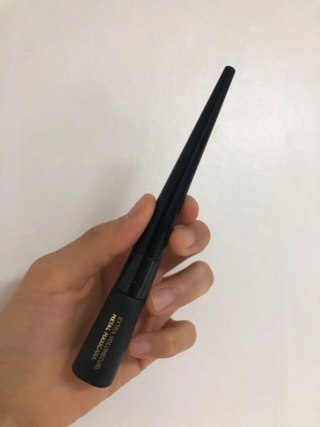 엑스트라 볼륨컬 메탈 마스카라 [블랙]