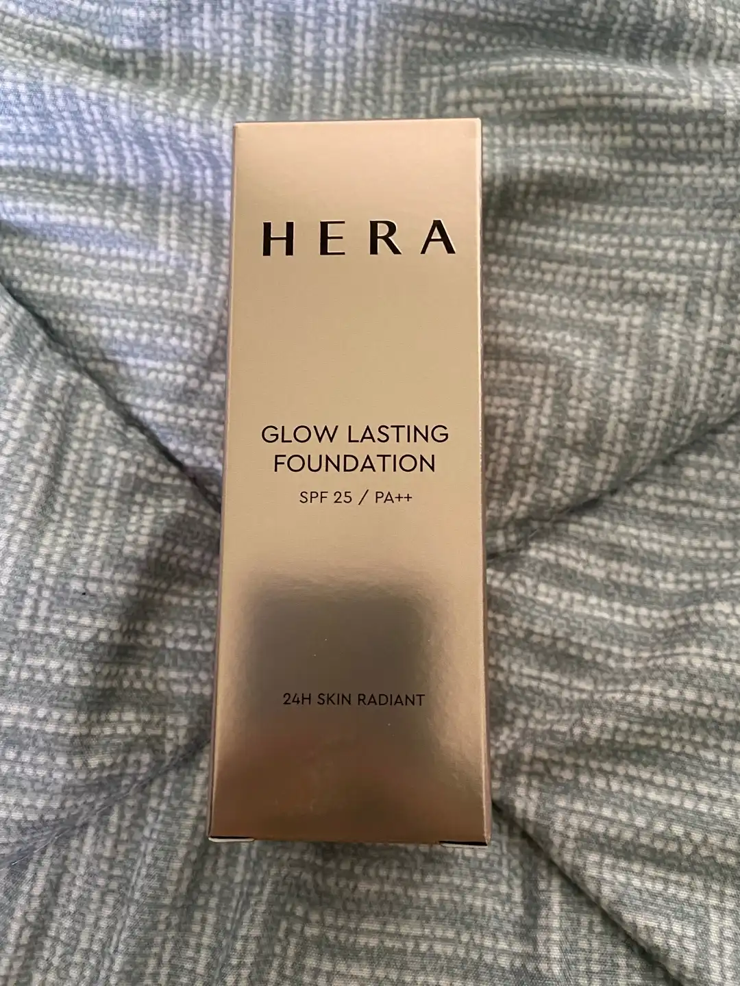 글로우 래스팅 파운데이션 [21N1 바닐라]