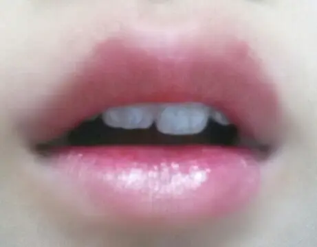 선택된 언니의파우치 리뷰 이미지 - [[더 스타일] 뷰티풀 틴트 (촉촉레드)]
