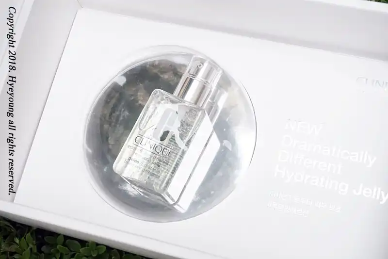 선택된 언니의파우치 리뷰 이미지 - [드라마티컬리 디퍼런트 하이드레이팅 젤리]