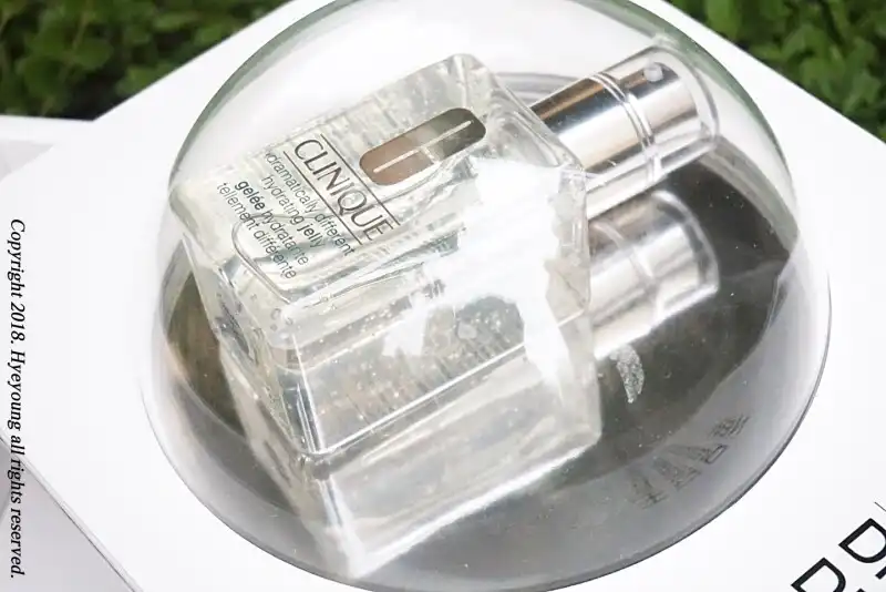 언니의파우치 리뷰 이미지 3 - [드라마티컬리 디퍼런트 하이드레이팅 젤리]