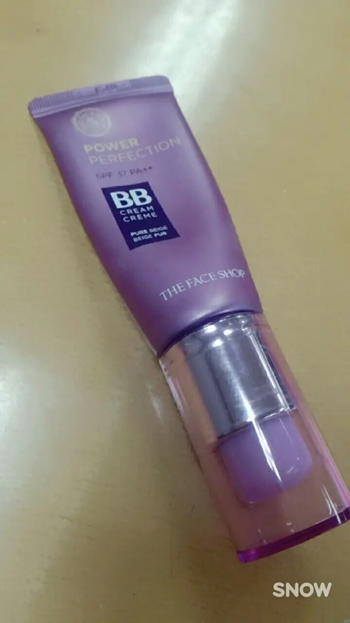 선택된 언니의파우치 리뷰 이미지 - [페이스잇 파워 퍼펙션 비비크림 SPF37PA++ 01 화사한 베이지]