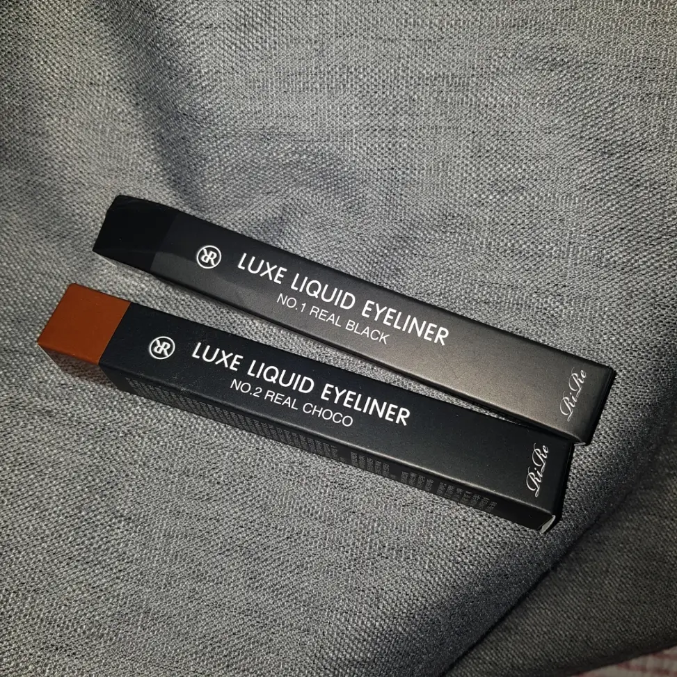 선택된 언니의파우치 리뷰 이미지 - [룩스 리퀴드 아이라이너 [리얼 초코]]
