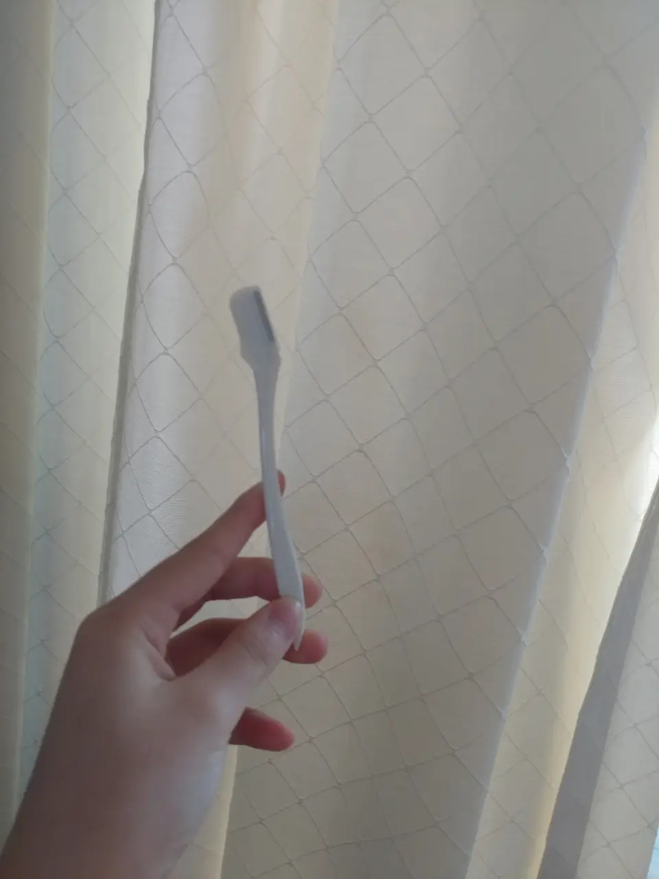 선택된 언니의파우치 리뷰 이미지 - [눈썹 칼]