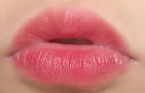 선택된 언니의파우치 리뷰 이미지 - [크리미 틴트 컬러밤 인텐스 벨벳 (16호 벨벳 레드)]