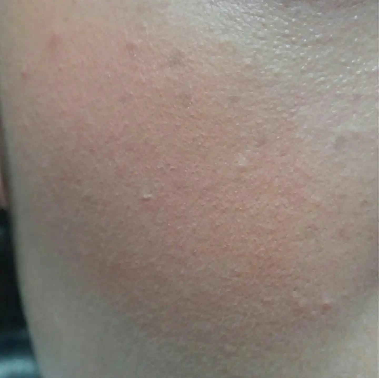 언니의파우치 리뷰 이미지 6 - [샘물 싱글 블러셔 [YE01 허니 옐로우]]