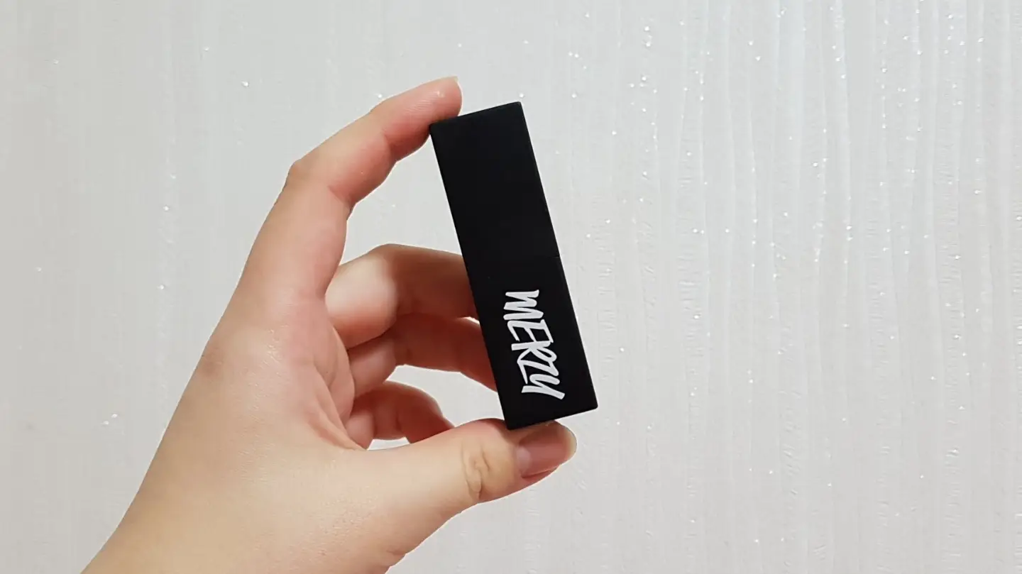 선택된 언니의파우치 리뷰 이미지 - [더 퍼스트 립스틱 L1 EXCUSE ME 익스큐즈 미]