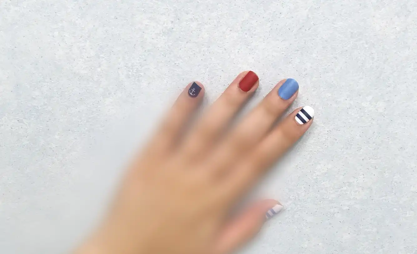 네일드레스 마린룩