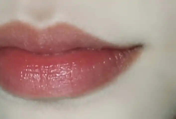 언니의파우치 리뷰 이미지 8 - [라즈베리 레몬에이드 블래스트 립밤]