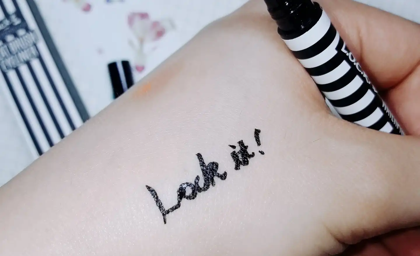 락 잇 워터프루프 아이라이너 펜 [1호 블랙]