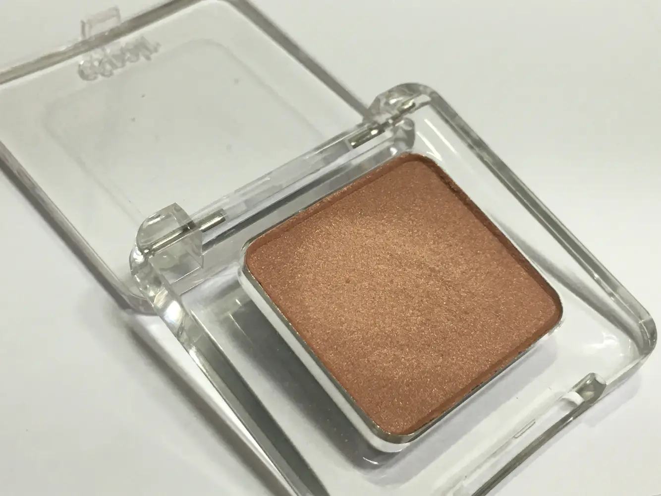 선택된 언니의파우치 리뷰 이미지 - [아이섀도우 새틴 [아몬드 라무르]]