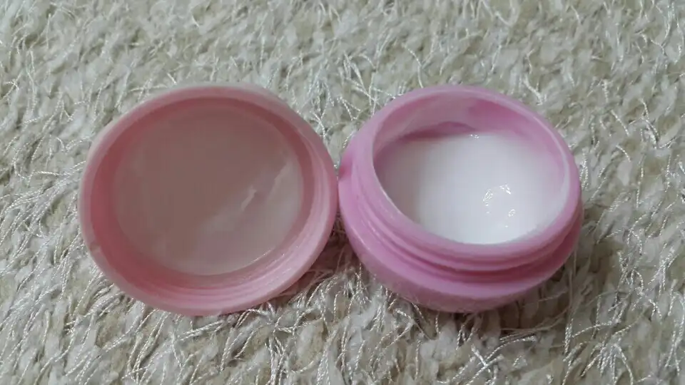 언니의파우치 리뷰 이미지 2 - [미씽유 핸드크림 [핑크돌고래]]