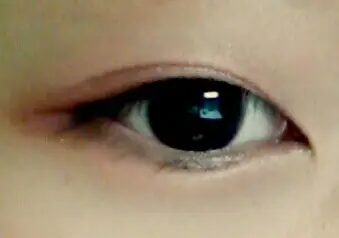 선택된 언니의파우치 리뷰 이미지 - [트리플 섀도우 [6호 마르살라 레드]]