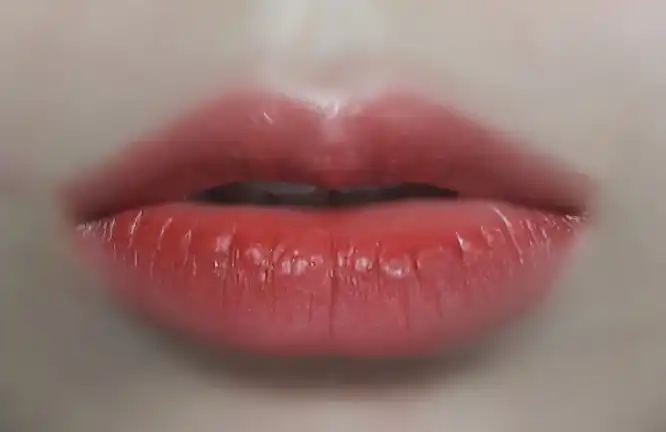 언니의파우치 리뷰 이미지 9 - [24/7 립 스테인 [6 PM 레드브라운]]