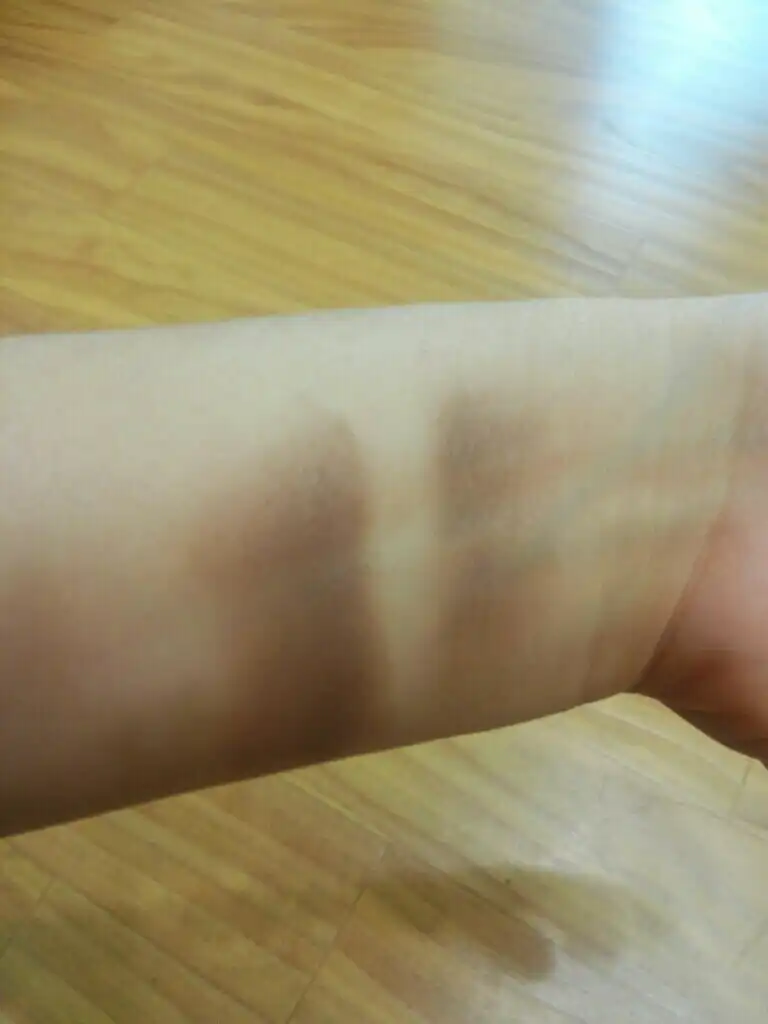 언니의파우치 리뷰 이미지 2 - [룩 앳 마이 아이즈 카페 [BR404  초콜릿 라떼]]