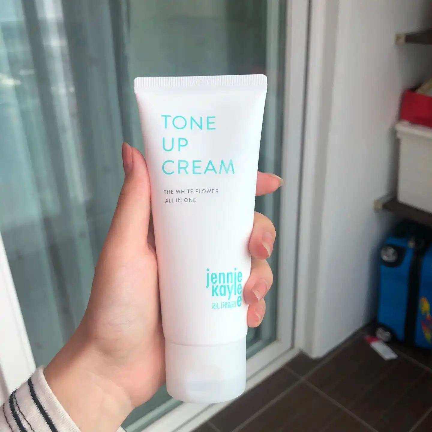 더 화이트플라워 톤업크림