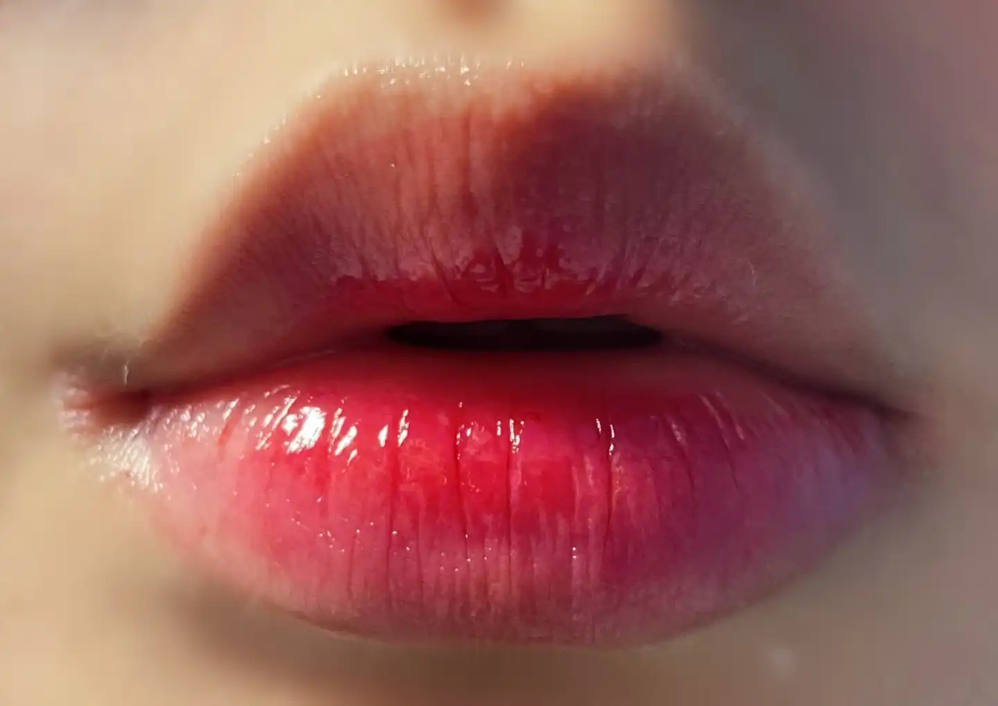 언니의파우치 리뷰 이미지 4 - [글래시 레이어 픽싱틴트 [03 킬미 플럼]]