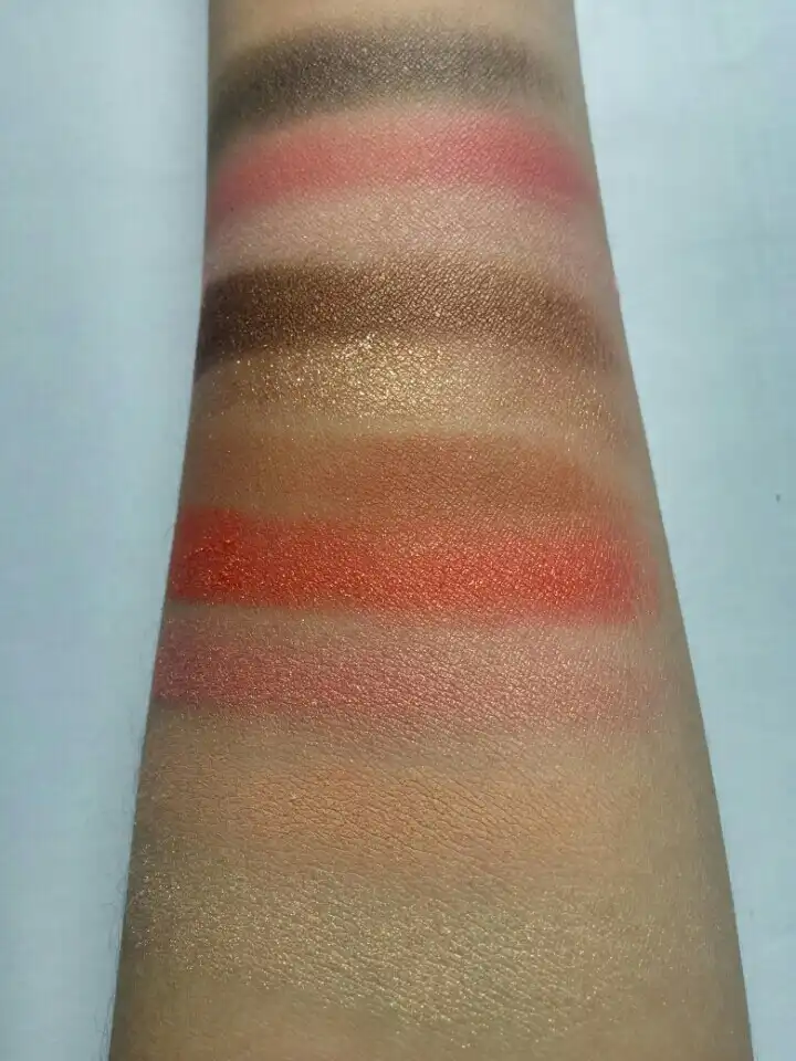 언니의파우치 리뷰 이미지 9 - [플레이 컬러 아이즈 주스바]