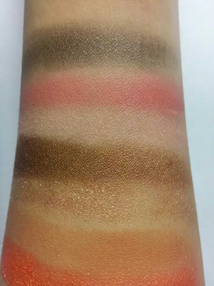 언니의파우치 리뷰 이미지 10 - [플레이 컬러 아이즈 주스바]