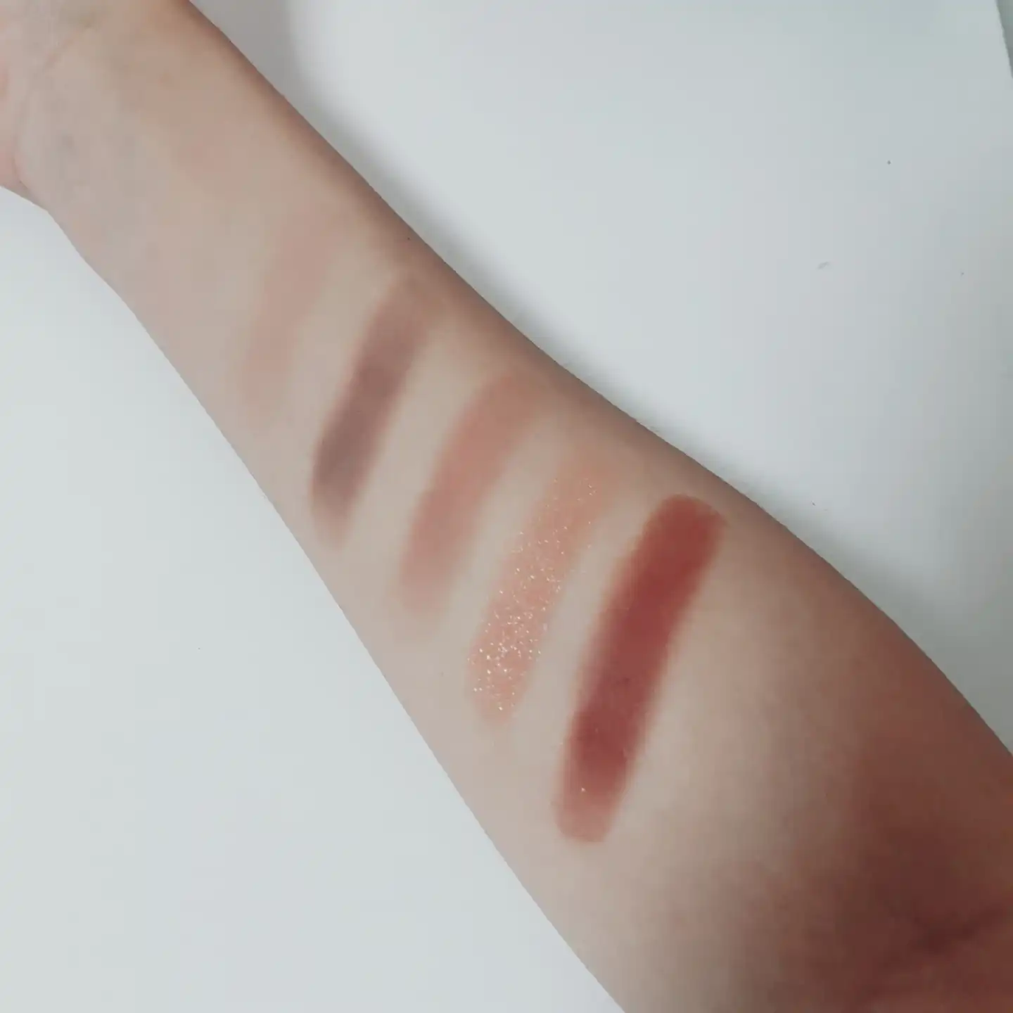 언니의파우치 리뷰 이미지 5 - [프로 터치 컬러 마스터 섀도 팔레트]