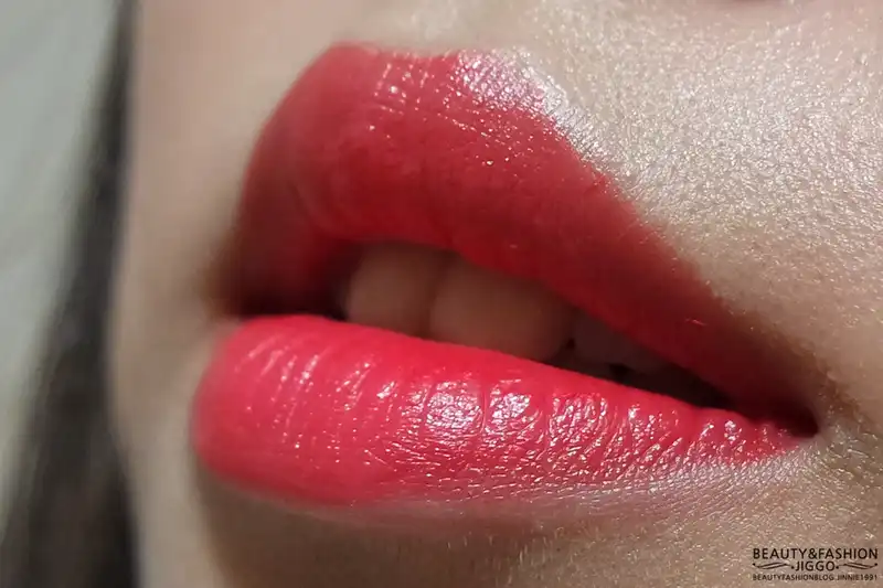 럭스 립스틱 (시크릿레드)