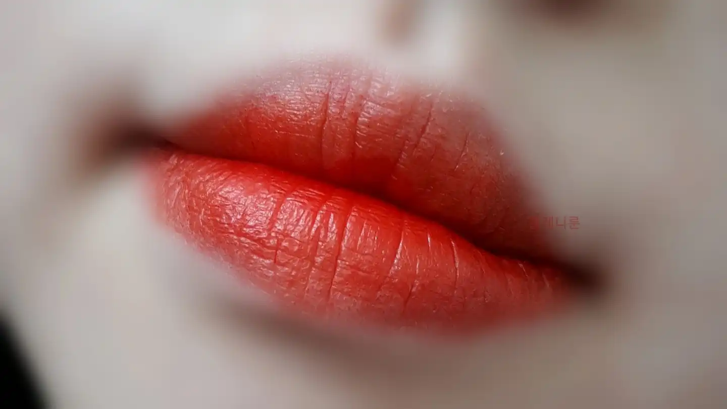 언니의파우치 리뷰 이미지 8 - [썬더볼 틴트 라커 [3호 라이트닝]]