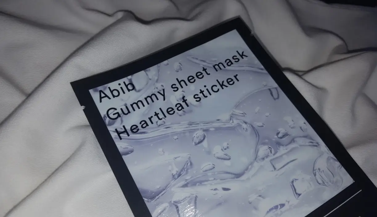 선택된 언니의파우치 리뷰 이미지 - [아비브 껌딱지 시트 마스크 어성초 스티커(ABIB GUMMY SHEET MASK HEARTLEAF STICKER)]