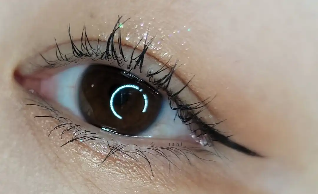 오로라 트윙클 아이글리터 [01 밀키 블링]