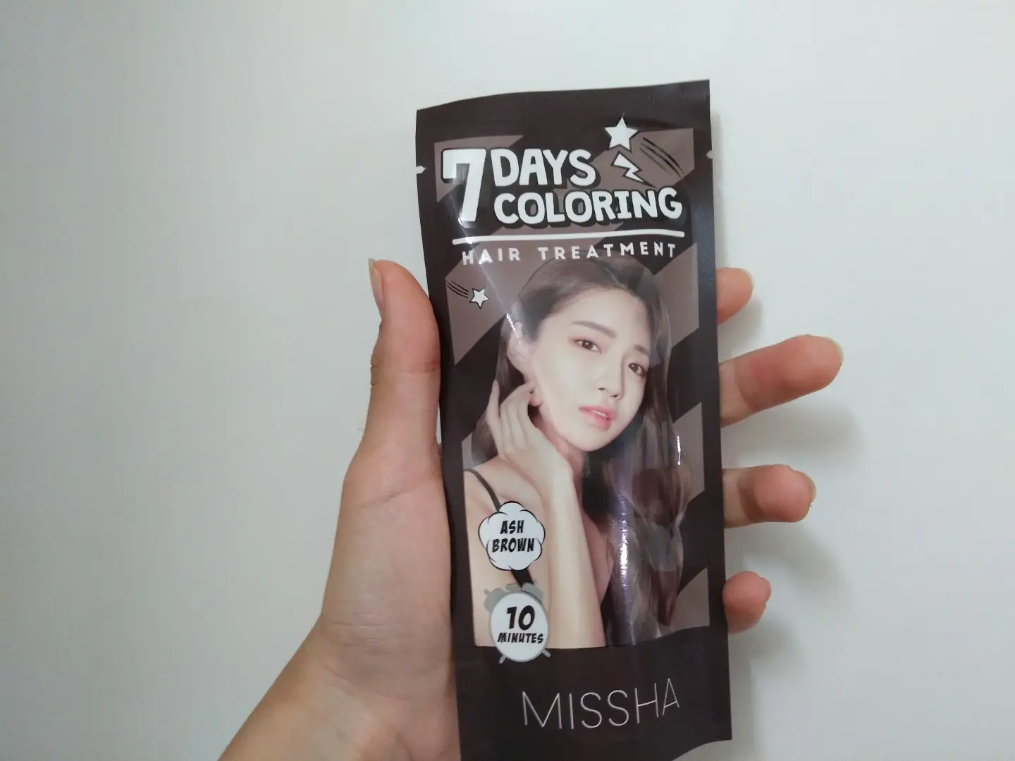 선택된 언니의파우치 리뷰 이미지 - [세븐데이즈 컬러링 헤어 트리트먼트 [애쉬 브라운]]