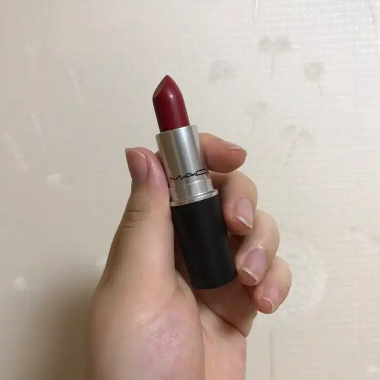레트로 매트 립스틱 [루비 우]