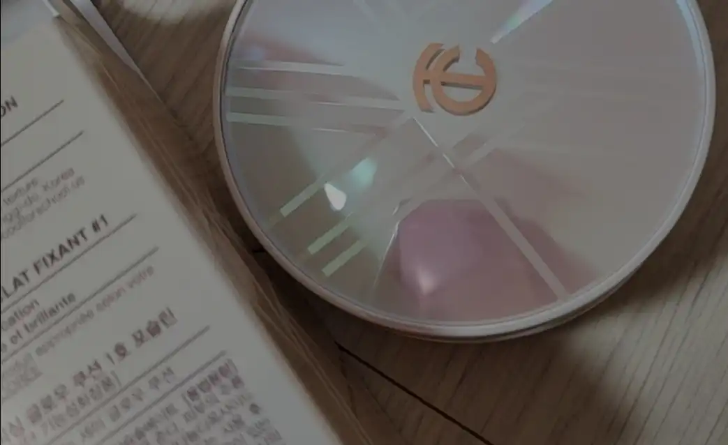 스튜디오 드 땅뜨 픽싱 글로우 쿠션 [1호 포슬린]