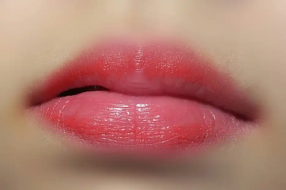 언니의파우치 리뷰 이미지 11 - [임프레션 립 벨벳 [301 코랄리프]]