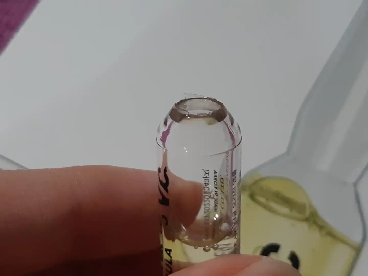 언니의파우치 리뷰 이미지 6 - [파워 10 포뮬라 브이씨 싱글-오리진 앰플]