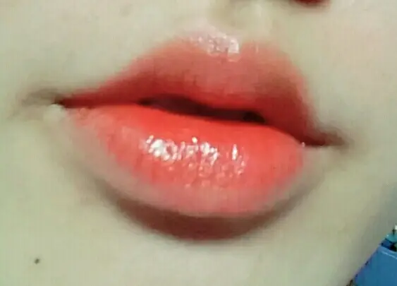 선택된 언니의파우치 리뷰 이미지 - [볼륨업 오일틴트 (05 오렌지 패션)]