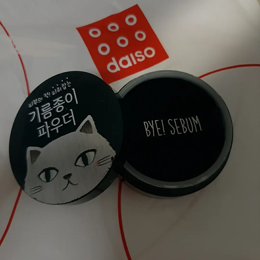 선택된 언니의파우치 리뷰 이미지 - [윙크걸 기름종이 파우더]