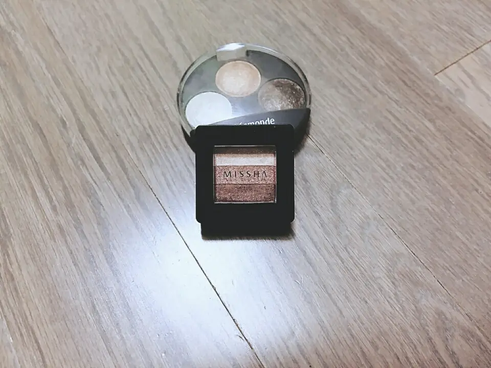 선택된 언니의파우치 리뷰 이미지 - [[더 스타일] 트리플 퍼펙션 섀도우 (3호 모카 베이지)]