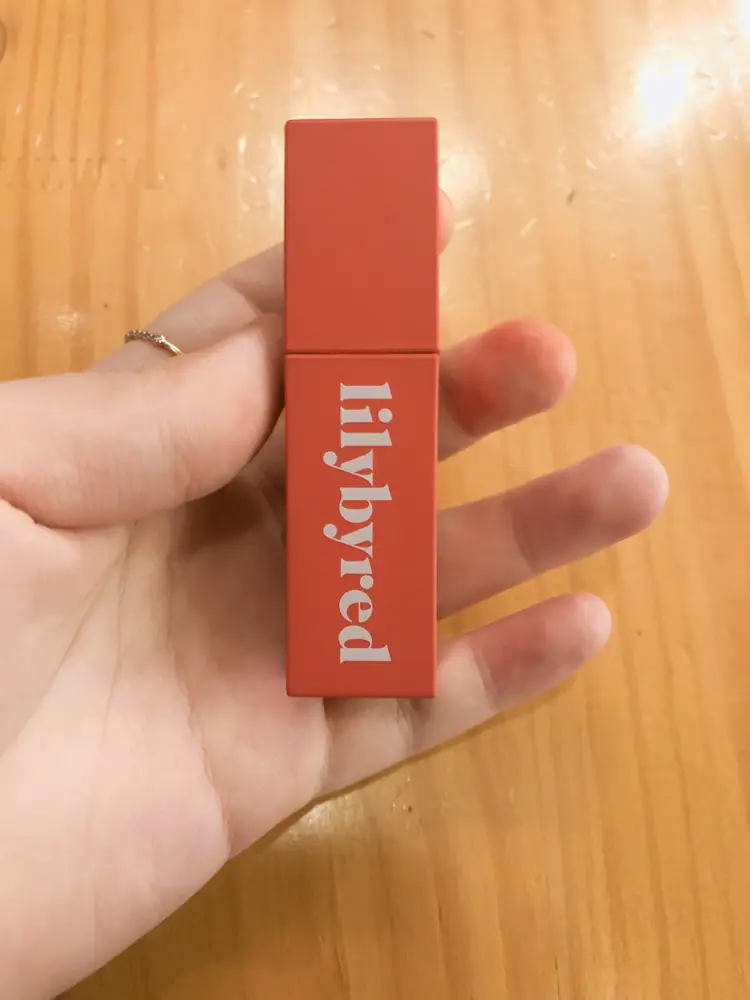 선택된 언니의파우치 리뷰 이미지 - [무드 라이어 벨벳 틴트 [04 그윽한홍시인척]]