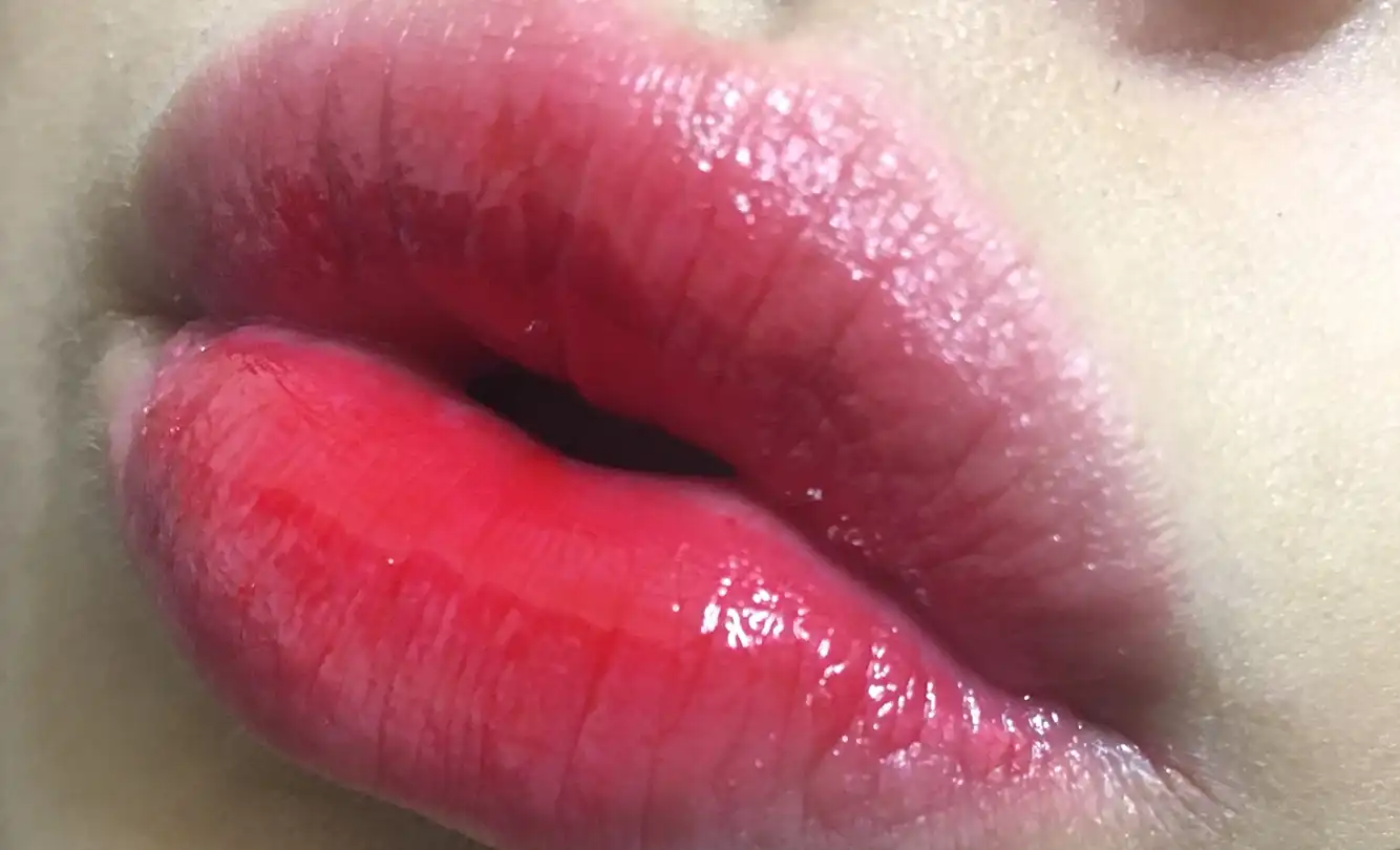 압솔뤼 글로스 [132 레드 클릭]