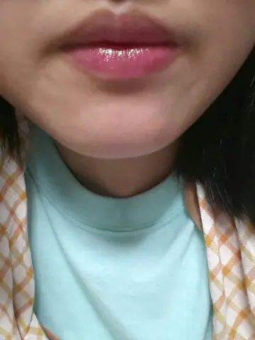 선택된 언니의파우치 리뷰 이미지 - [딜라이트 틴트 크레용 네온 네온레드]