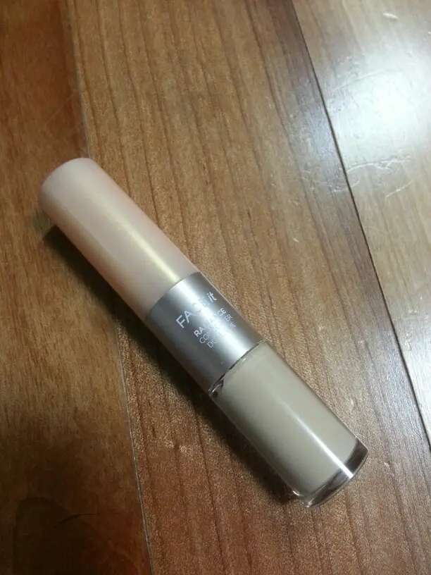 선택된 언니의파우치 리뷰 이미지 - [컨실러 듀얼베일 N203 내추럴베이지]