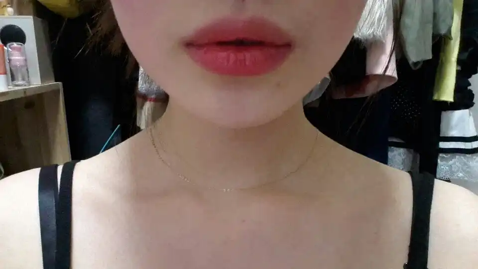 언니의파우치 리뷰 이미지 3 - [루쥬 코코 샤인(91 보헤므)]