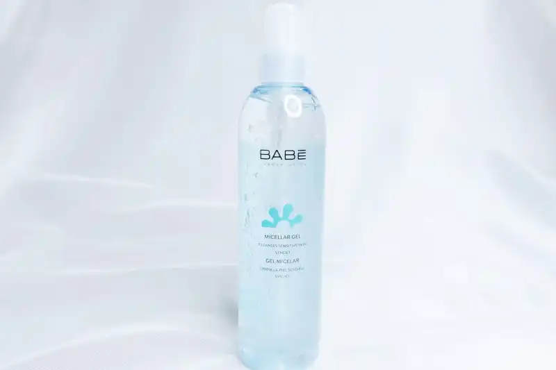 미셀라 젤 클렌저