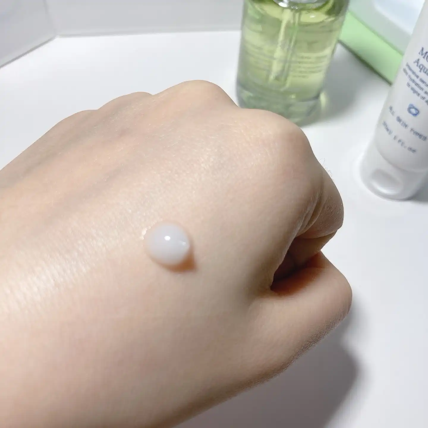 모이스춰 아쿠아 세럼