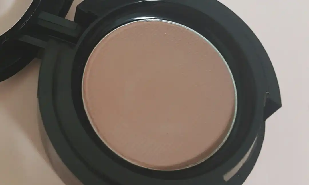 모노아이즈 매트 [M04 트러플]