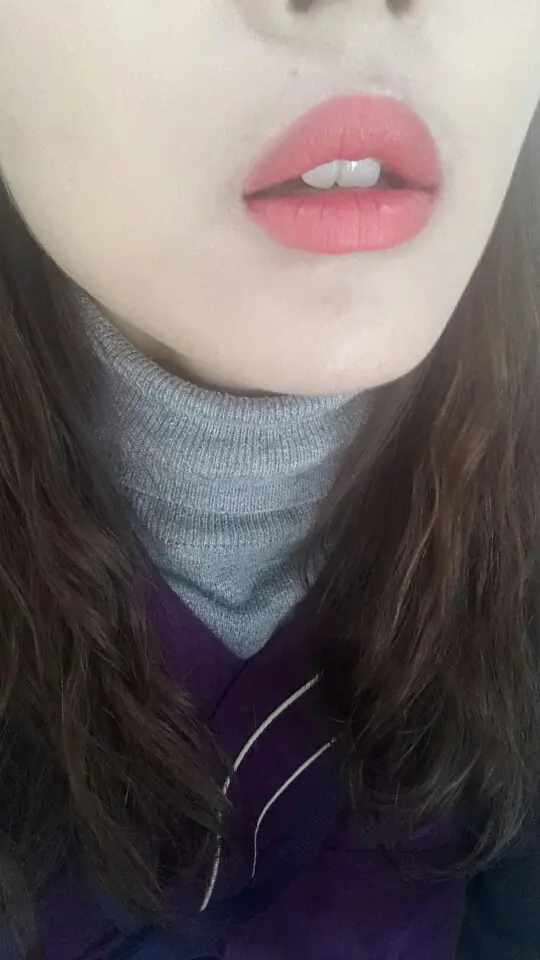 선택된 언니의파우치 리뷰 이미지 - [페이스잇 아티스트 터치 립스틱 크리미 매트 OR201]