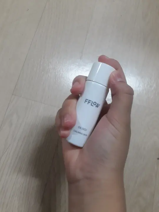 선택된 언니의파우치 리뷰 이미지 - [오일수 카밍 스킨 [미니]]