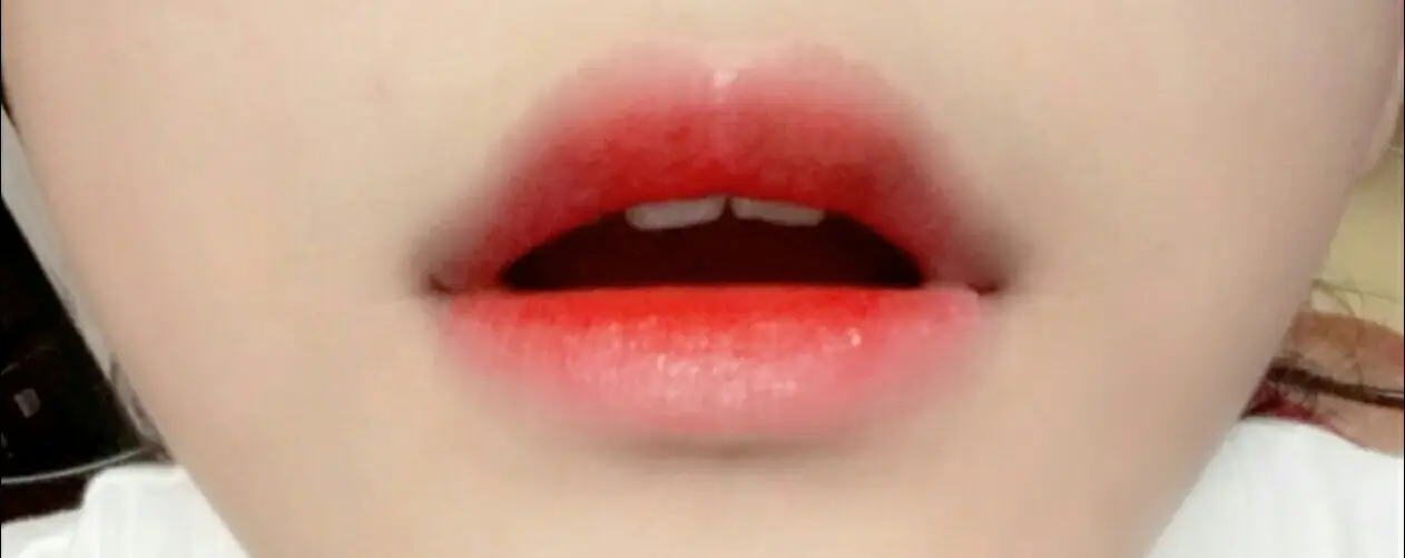 선택된 언니의파우치 리뷰 이미지 - [컬러 래스팅 틴트 11호 댄싱레드]